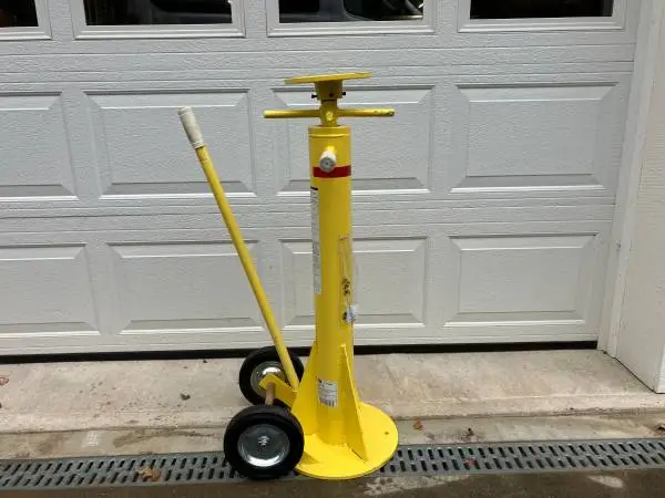 TRACTOR TRAILER JACK / SCREW JACK