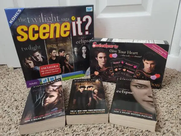 Twilight Huge Collectors Set for Sale