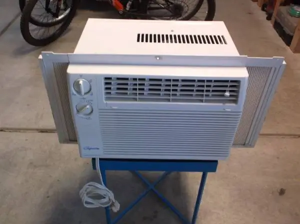 Comfort Aire 5000 BTU Window Air Conditioner
