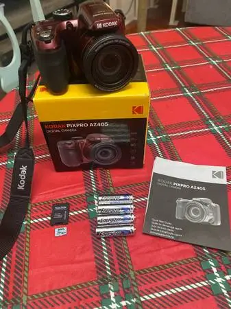 New Kodak Pixpro AZ405 Digital camera