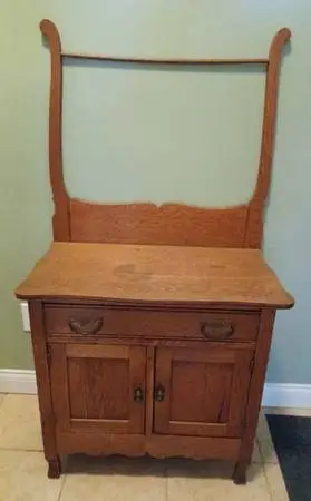 OAK WASH STAND * 26x15.5x27 high ^harp 26w x 20 tall