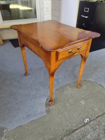 Pennsylvania House end table