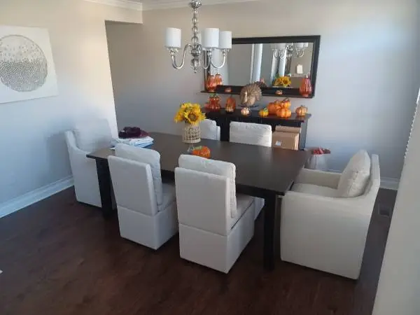 Almost Brand Néw.  A year old Parsons Dinning room chairs from IKEA .