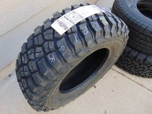 4 New Old Stock LT 235 70 16 BFGoodrich Mud TA KM3 Tires *8PLY* *2018*