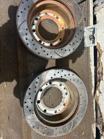 2020-2025 GMC Denali 2500 sloted rotors