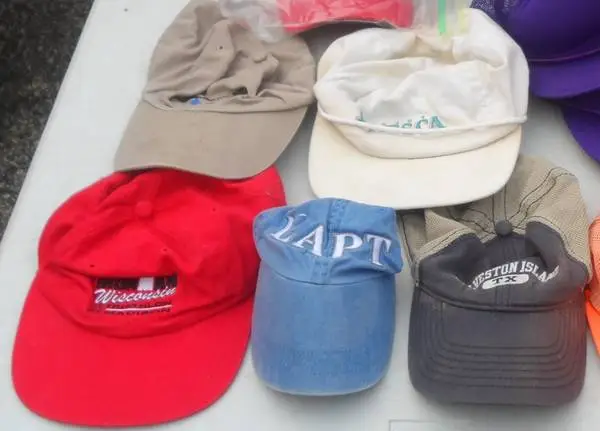 $1 Hats/Caps $1 (qx)
