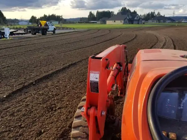 FIELD MOWING - Tractor Work