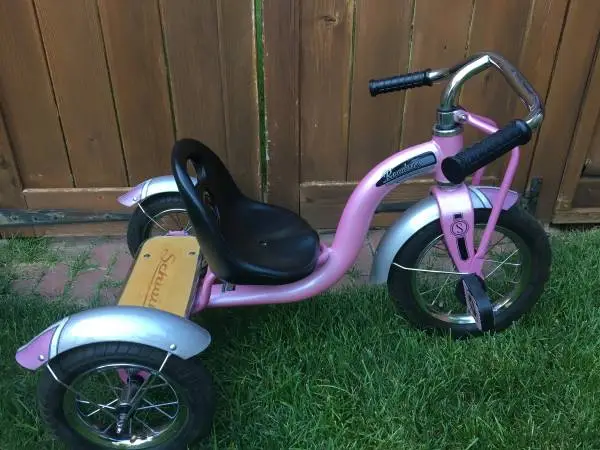 Schwinn Roadster Tricycle -- Deluxe Trike - Beautiful and Well Made!