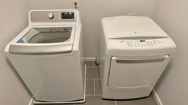 LG High-Capacity Washer & Electric Dryer