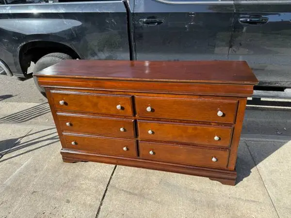 Large six drawers dresser
