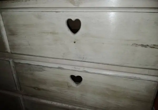 Cute Solid Wood Dresser