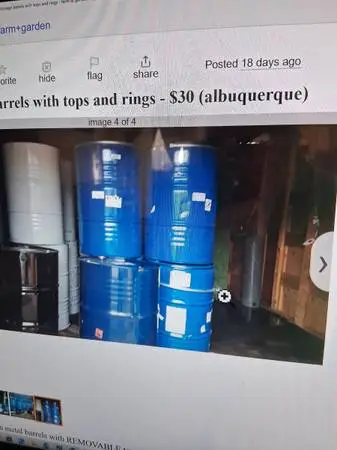 storage barrels with tops and locking rings 55 gallon (8)