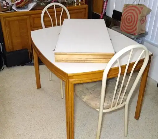 Mid Century Modern Oak/Laminate Dining Table, Hutch, Dining Chairs