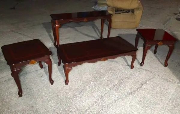 Matching Set Of Traditional Coffee/Sofa/End Tables