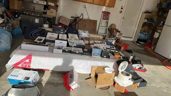 Sale !! Homegoods kitchen accessories apparel