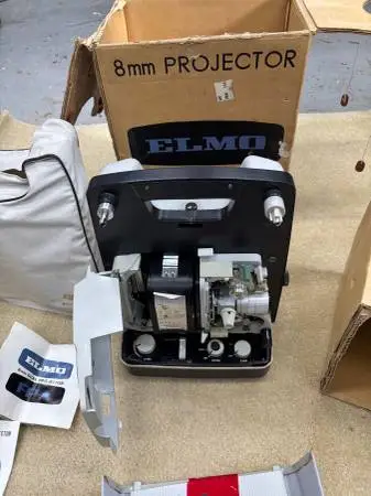 ELMO 8 Super 8 Movie Projector with screen