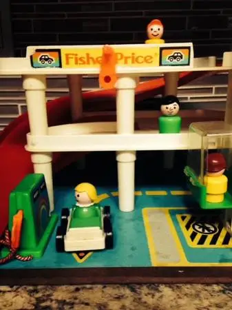 1980s Fisher Price Little People Parking Garage w/ 4 cars, 6 people