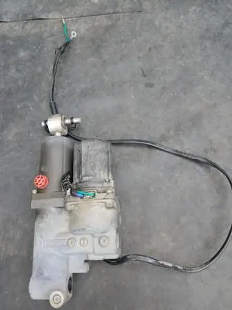 Johnson/Suzuki 40hp TNT unit