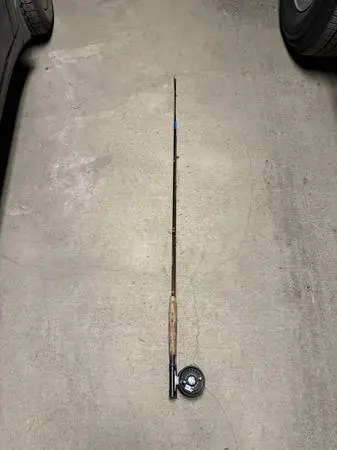 Fly rod and reel pflueget medalist 8 ‘ 7/8 wt. 2pc. Reel system two 7/8 L