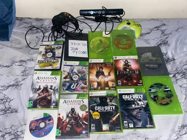 VIDEO GAMES & CONSOLES, vintage & newer (all clean & working)