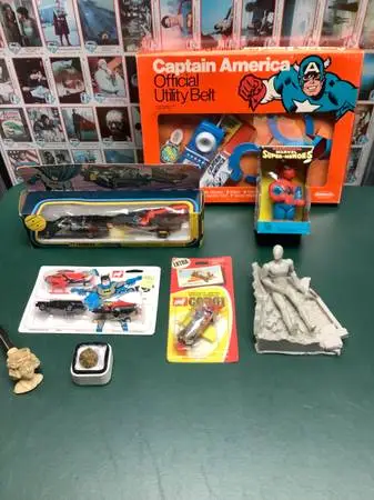 BUYING VINTAGE DIECAST CARS TOYS COMICS SPORTS BEER SODA ITEMS