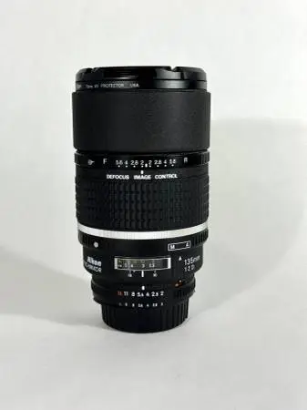 Classic Nikon 135mm ƒ2 DC (Defocus Control) F Mount Lens