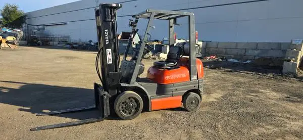 Toyota forklift 4000lb capacity 3 stage Side-shift