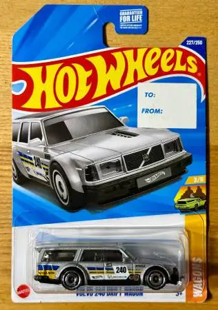 2025 Hot Wheels HW WAGONS 3/5 Volvo 240 Drift Wagon 227/250