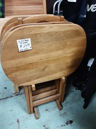 4-TV Trays