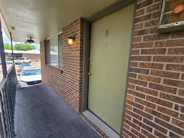 1430 Emery #8- 1 bedroom Upper Level Apartment in Longmont