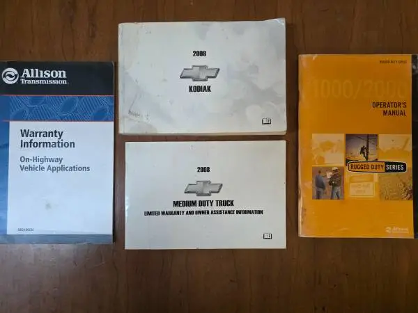 2008 Chevrolet Kodiak Owners Manual Original Truck User Instruction Gu