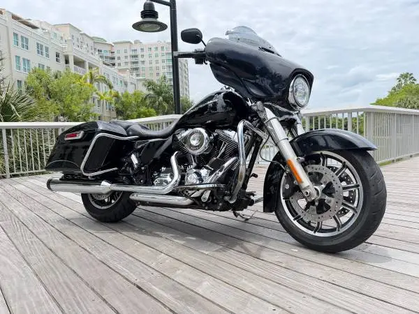 2015 Harley Davidson Electra Glide Police stunning condition FINANCING