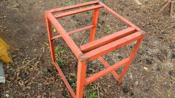 heavy steel stand good for saw or drill press