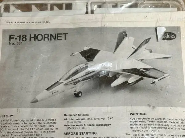 Testors F-18 Hornet Vintage Model kit 1/72 scale