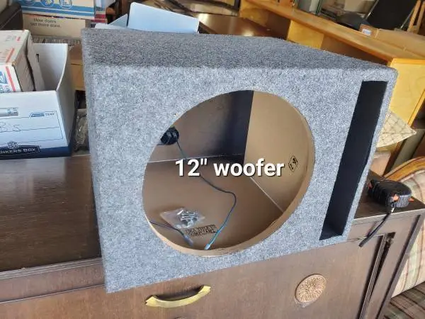 12 woofer box