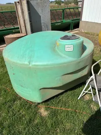 Truck Bed Water Tank