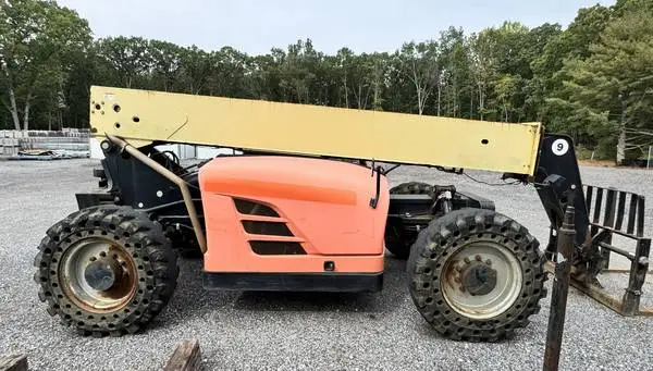 2013 JLG G9-43A Telescopic Forklift 9,000 LB