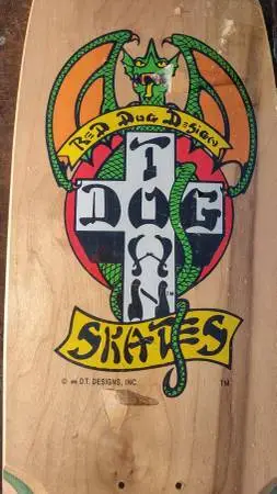 Dogtown Skateboard 9x 30