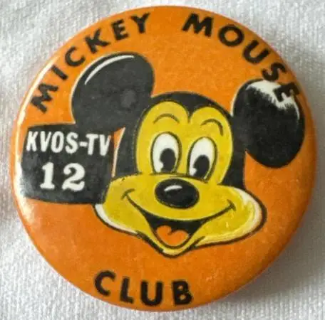 Rare VTG Original Disney KVOS-TV 1.25 Mickey Mouse Club Button EUC