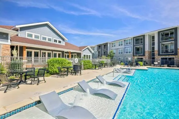 1 Bed, 24-Hour Fitness Center, Austin TX