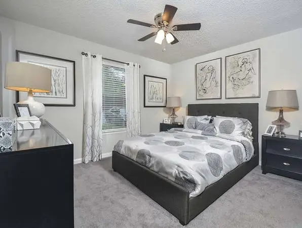 Beautiful grounds are waiting for you at The Enclave at Riverdale