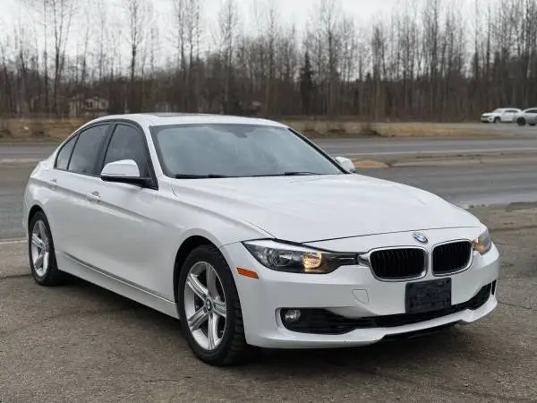 2014 BMW 320i 2.0T  - Prior CPO