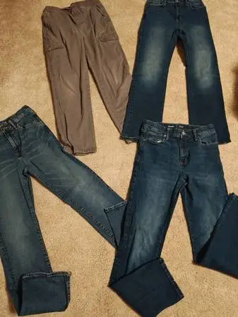 boys jeans, pants, & sweats sizes 7-16 (name brand, cheap)