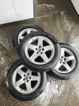 OEM Dodge Charger / Challenger 17” Rims & Tires – 5x115