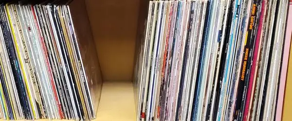 I BUY RECORDS ALBUMS AND COLLECTIONS