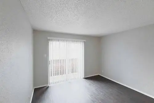 Resident Parking, Dog Park, 1/BD 1/BA
