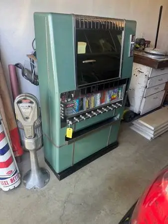 ESTATE SALE – A TREASURE HUNTER’S DREAM