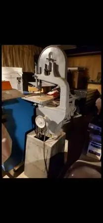 Delta bandsaw