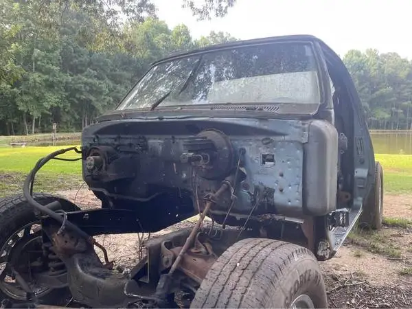 Parting out a 1985 Dodge Ram D150