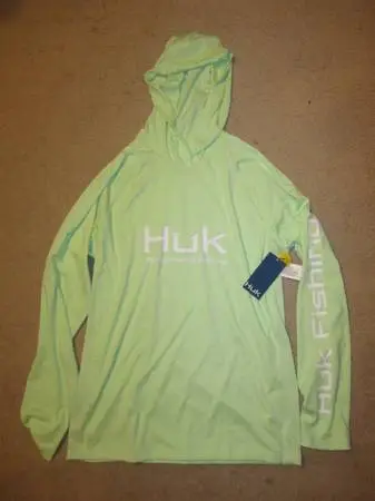 New w Tag Huk Pursuit Vented Performance Hoodie